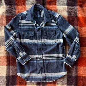 GapKids Medium Button Down Shirt size 8-9 Navy white strip